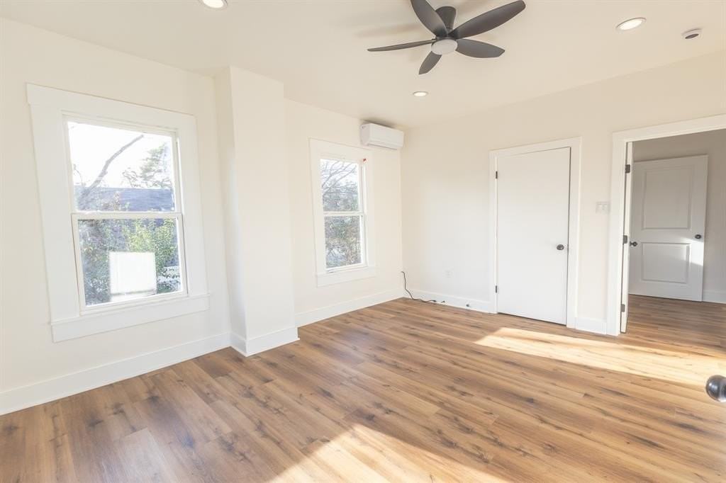 2220 Bosque Blvd - Photo 5 of 14