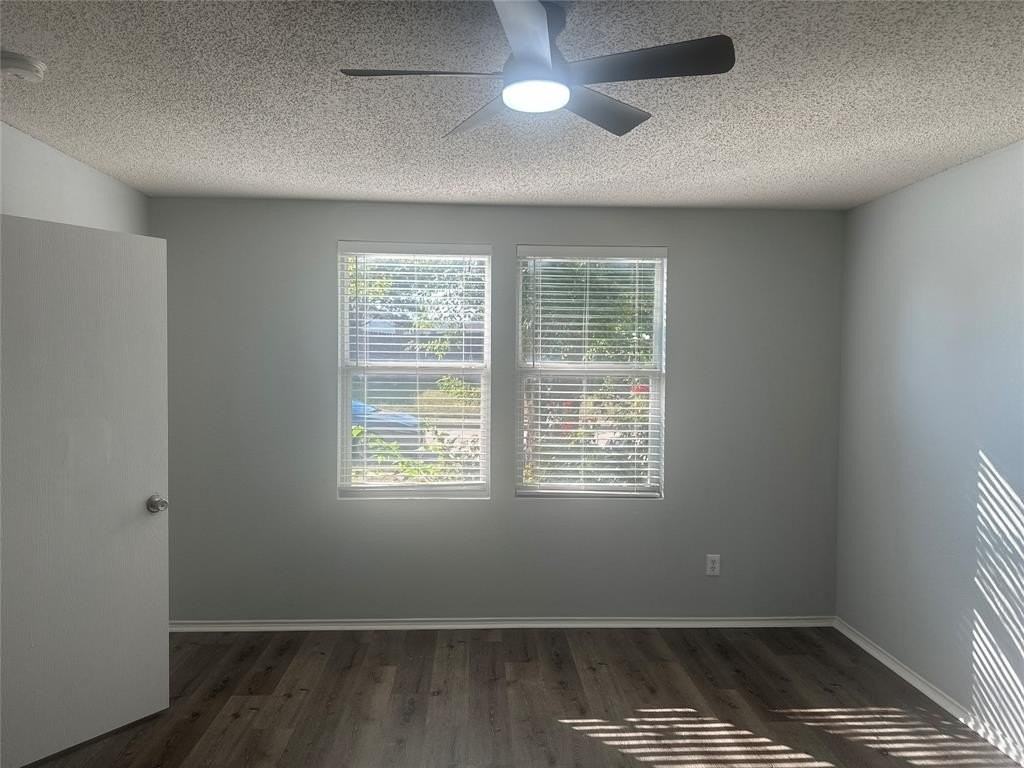 1744 Hickory Creek Ln - Photo 6 of 28