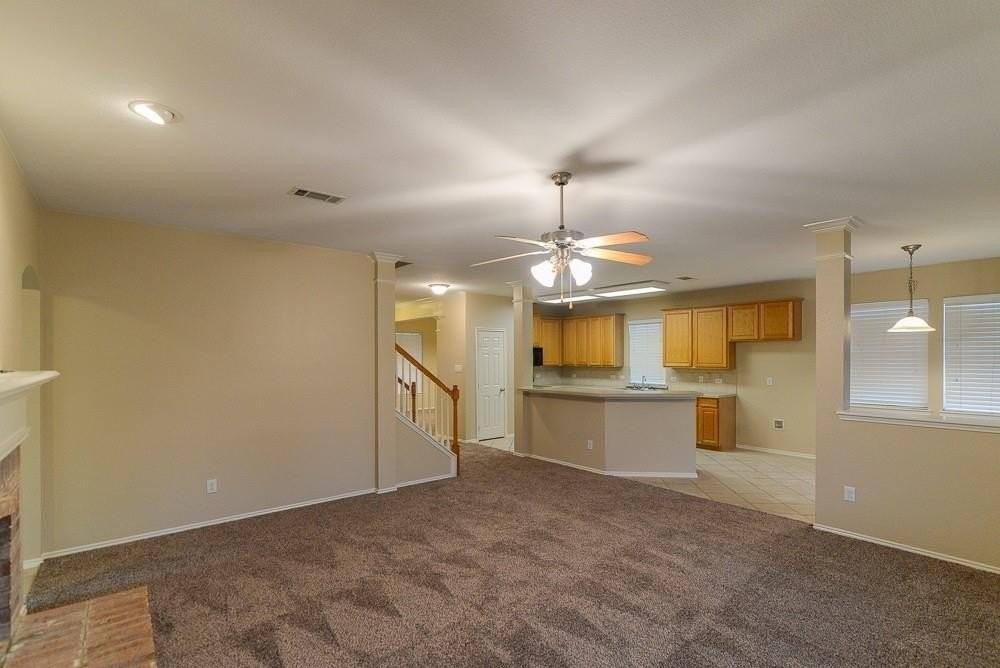 503 Chestnut Trl - Photo 6 of 31