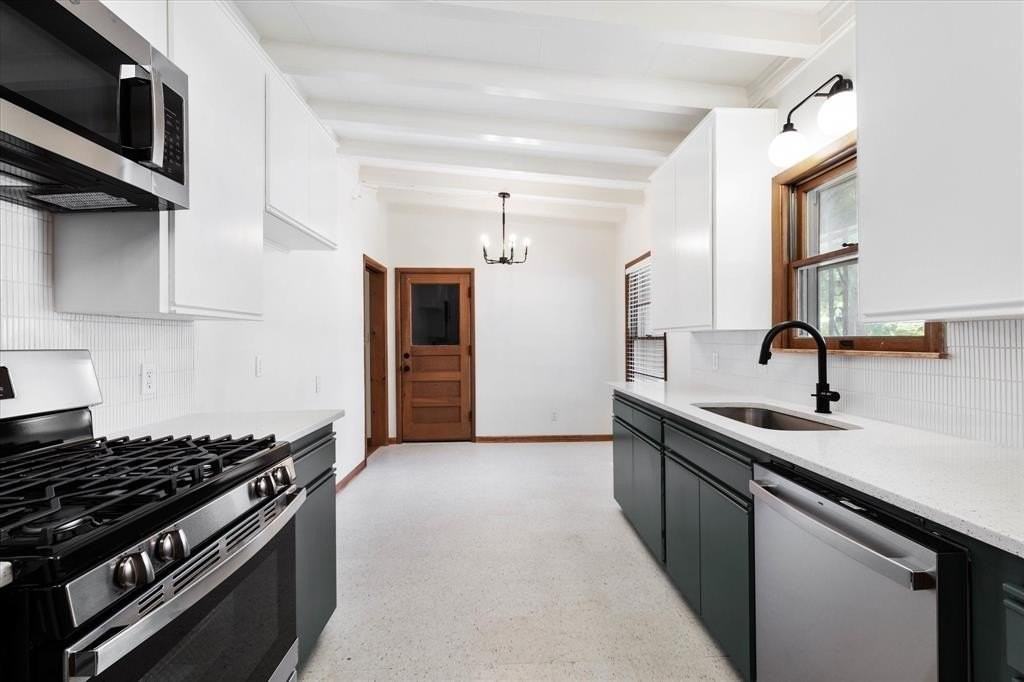 4516 Rutland Ave - Photo 5 of 25