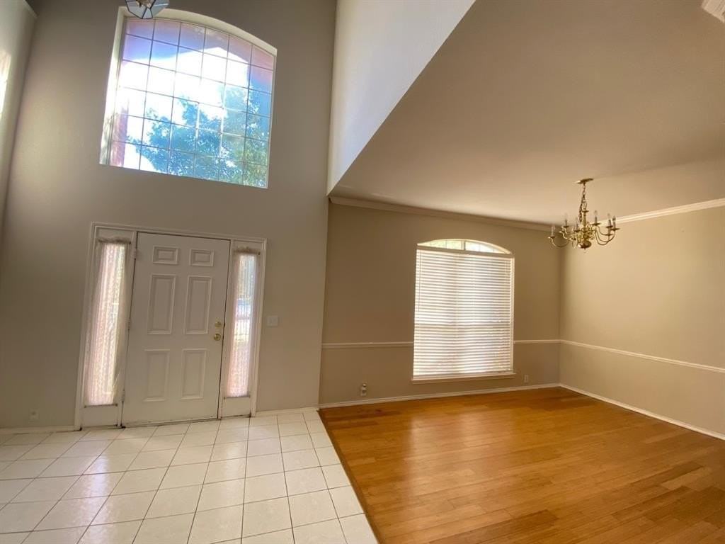 2217 Hunters Run Dr - Photo 3 of 27