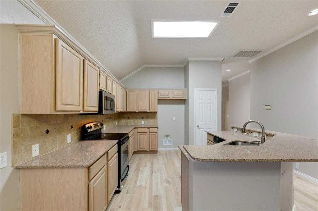 10522 Brandenberg Dr - Photo 6 of 26