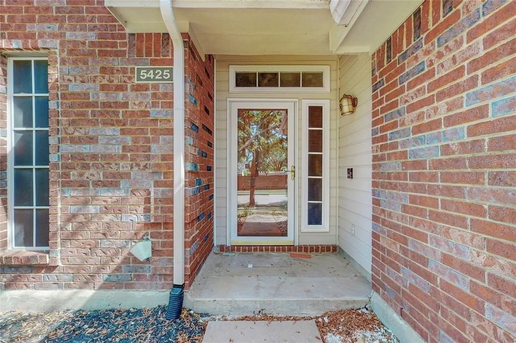 5425 Bryce Canyon Dr - Photo 4 of 38