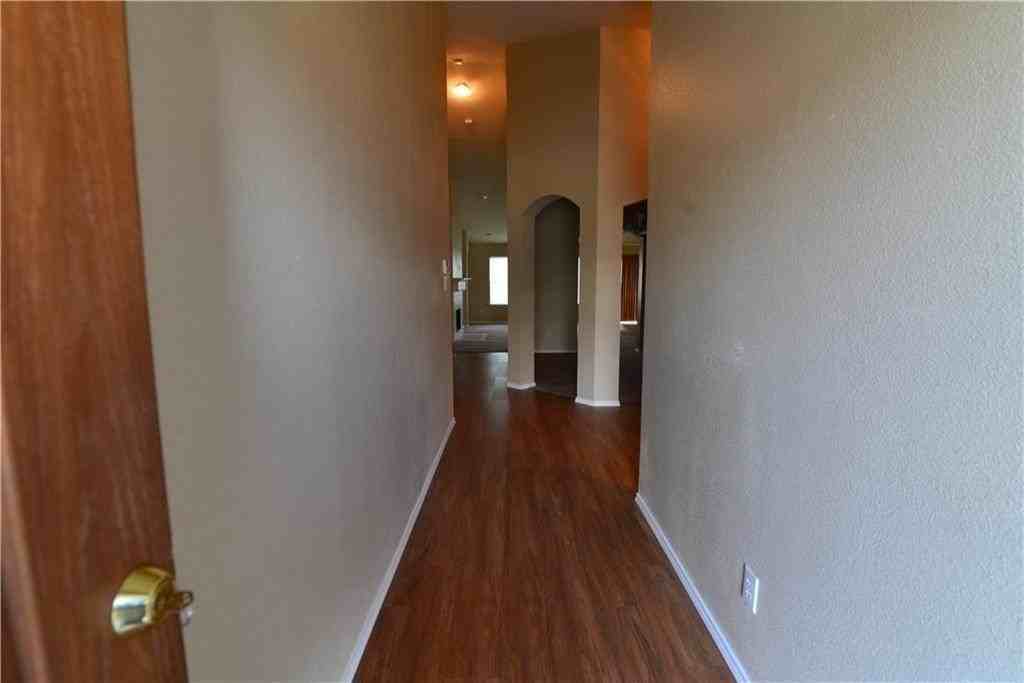 110 Freedom Trl - Photo 2 of 11