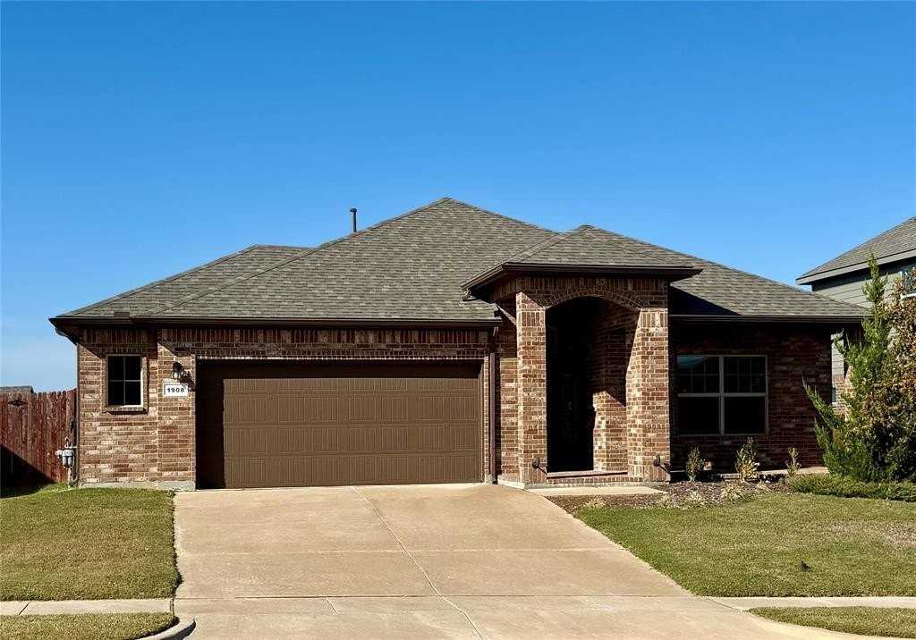 1908 Albany Ln - Photo 2 of 29