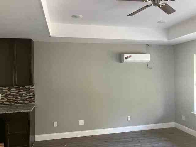 7476 Autumn Trl - Photo 6 of 9