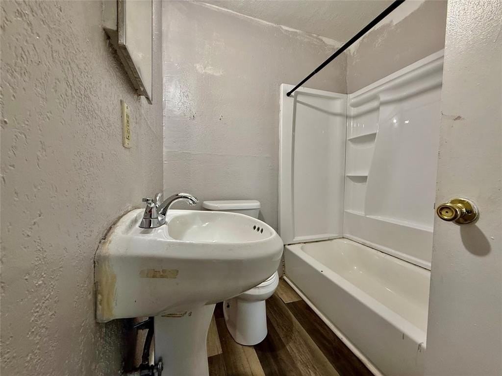 815 Se 18th St #C - Photo 6 of 13