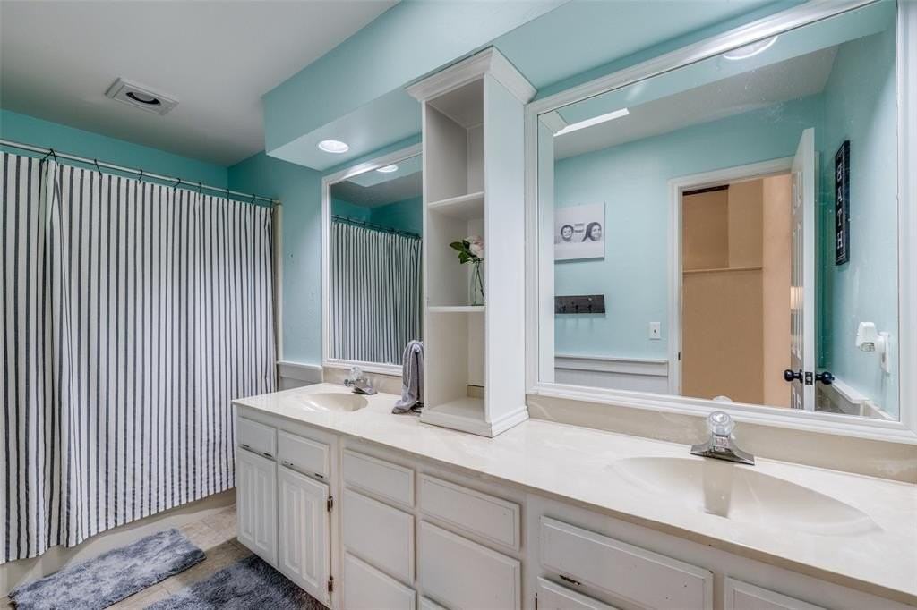 1105 Cypress Pt - Photo 7 of 25