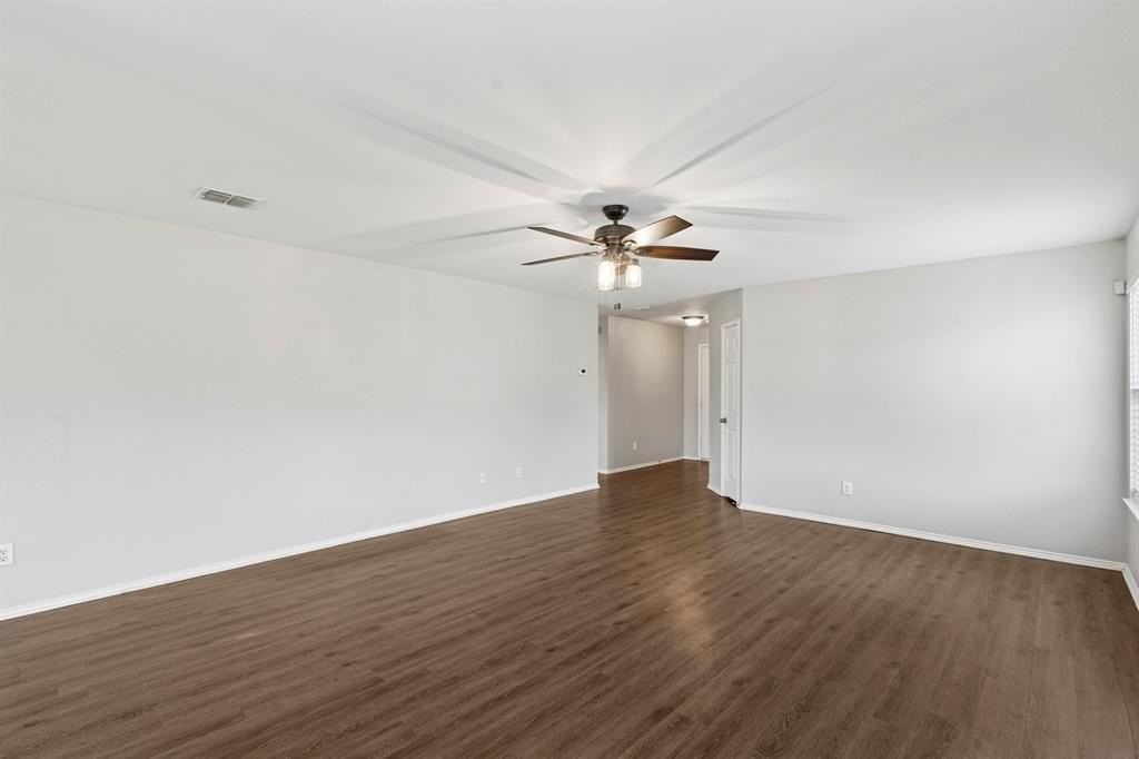 3005 Groveland Ter - Photo 6 of 25