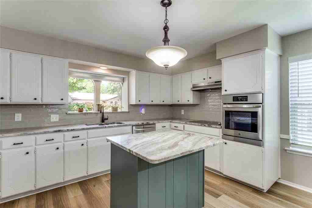 6212 Shirley Dr - Photo 6 of 24