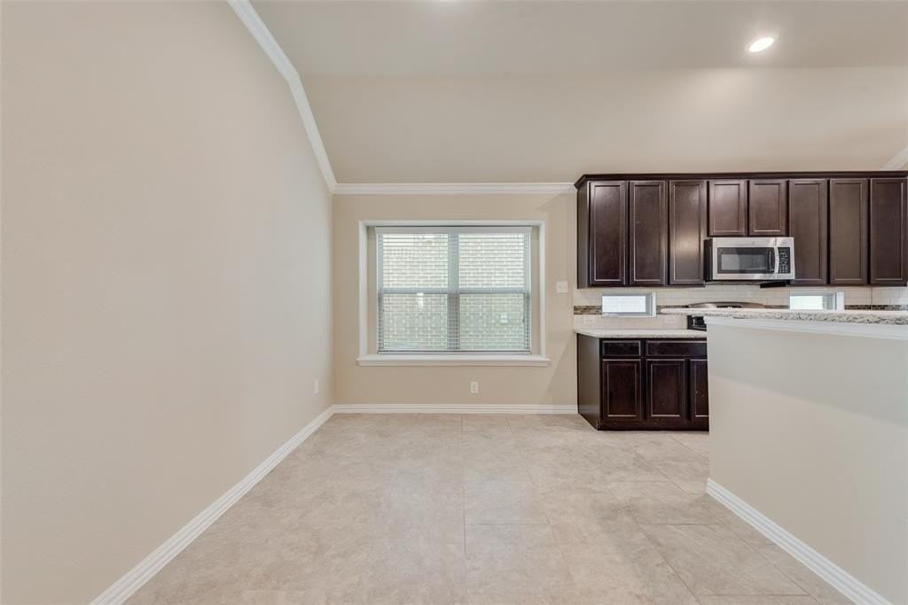 14736 Gilley Ln - Photo 4 of 15