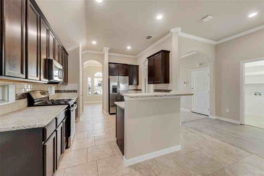 14736 Gilley Ln - Photo 5 of 15