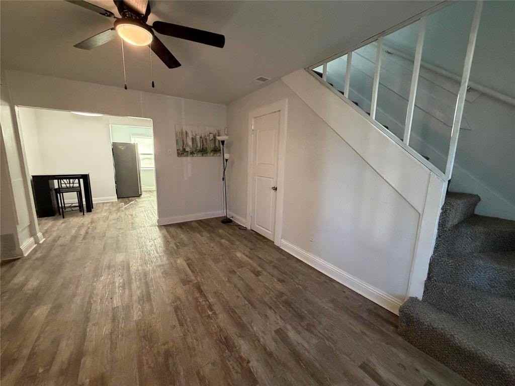 222 E Woodin Blvd - Photo 4 of 13