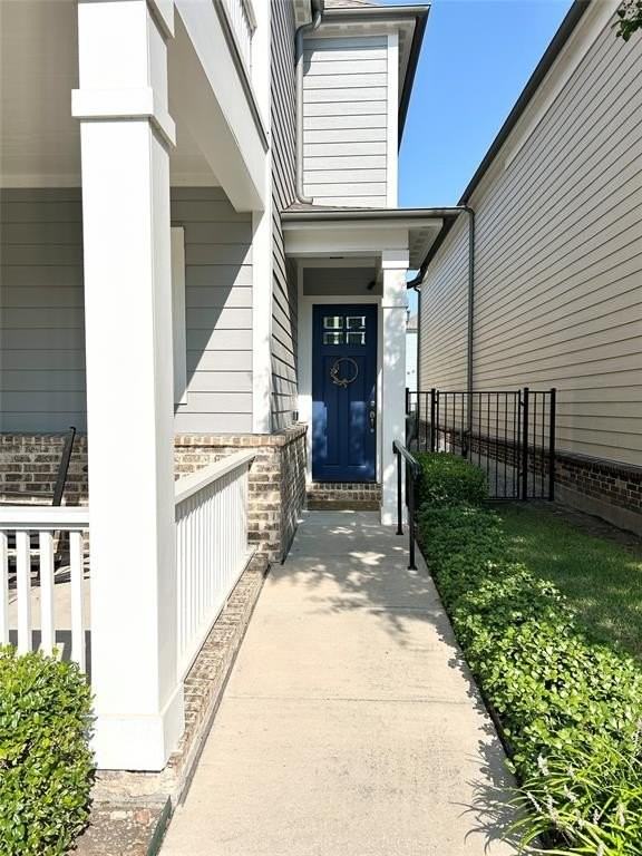 760 S Coppell Rd - Photo 2 of 23