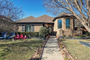 6537 Patricia Ave - Photo 1 of 1