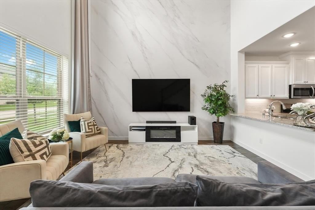 5824 Ridgeline Dr - Photo 6 of 31