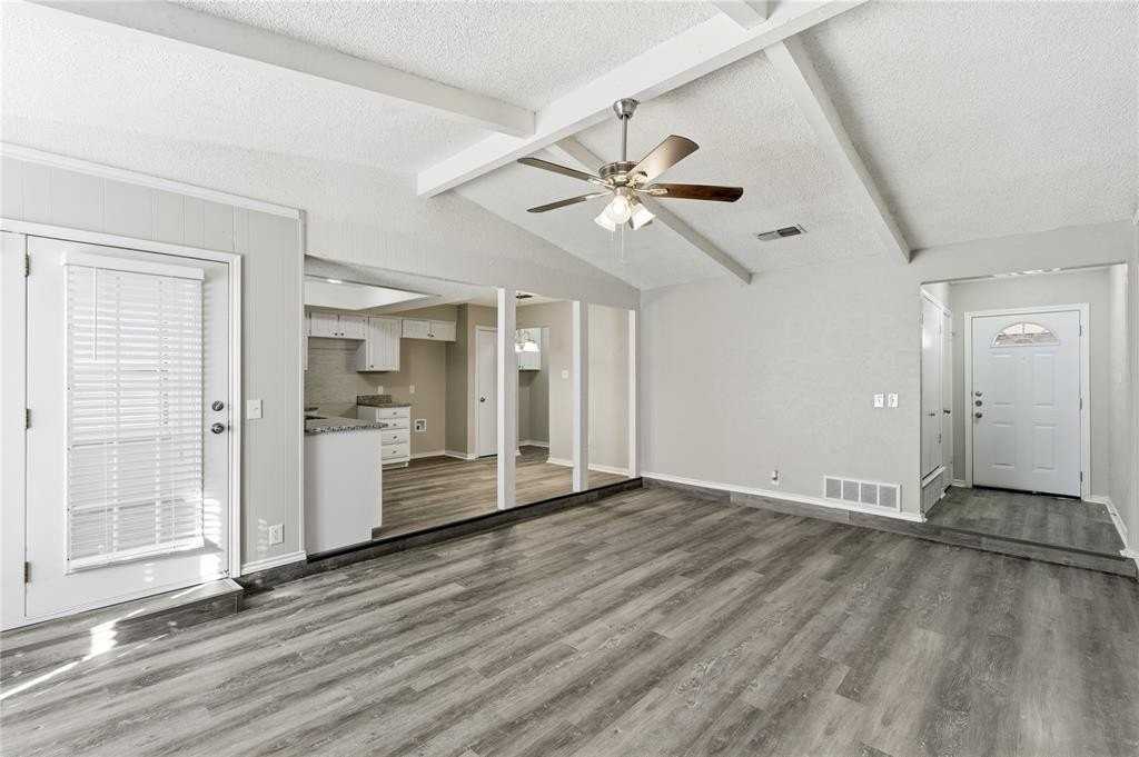 420 Thomas Chapel Dr - Photo 4 of 18