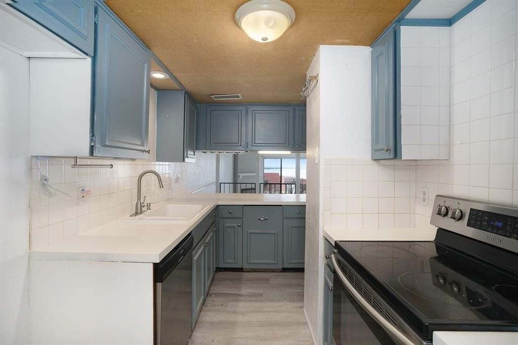 3929 Roma Ct - Photo 5 of 26