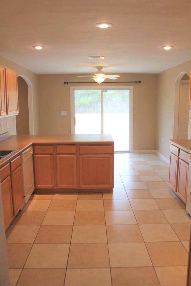 8617 Olivera St - Photo 5 of 22