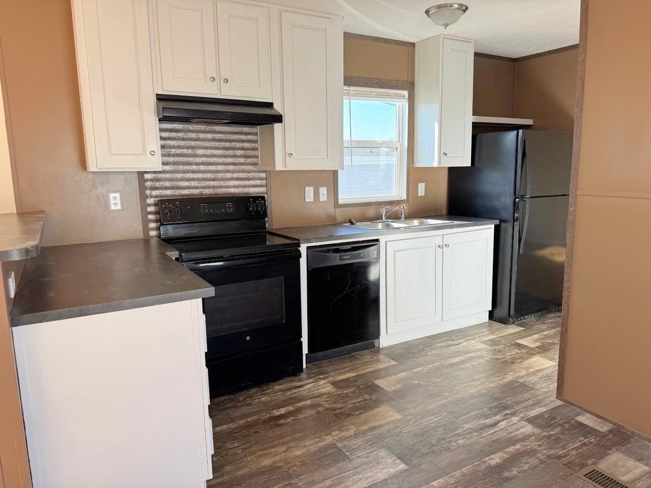 709 N Power Glide Way