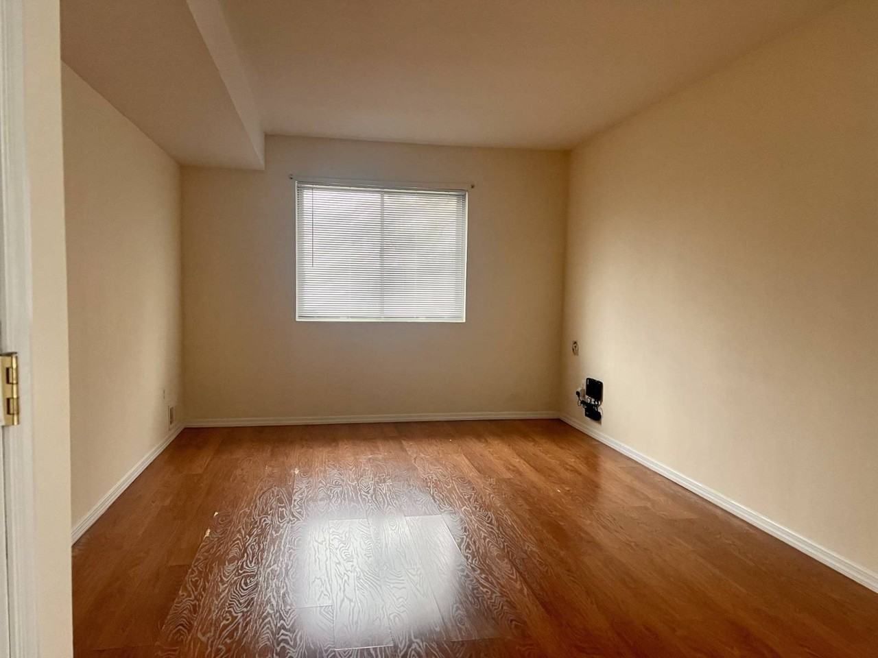 249 Warwick Ave #2 - Photo 5 of 11