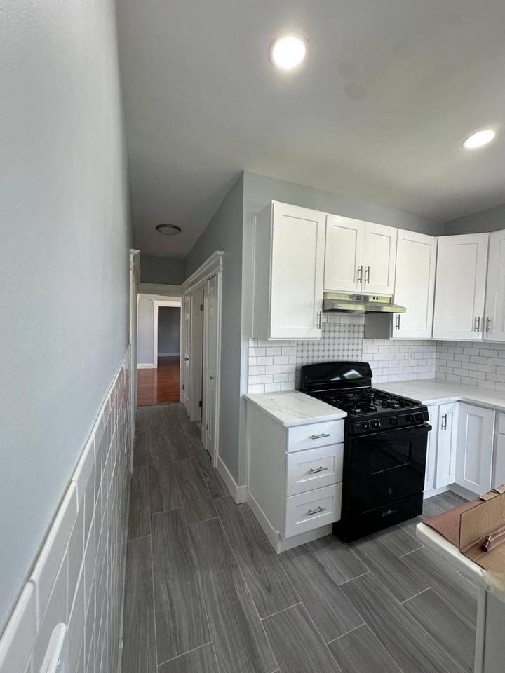 291 Potter Ave #2 - Photo 5 of 12