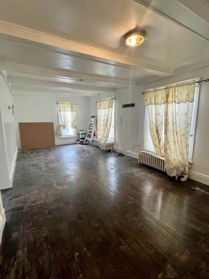 163 Market St - Photo 7 of 13