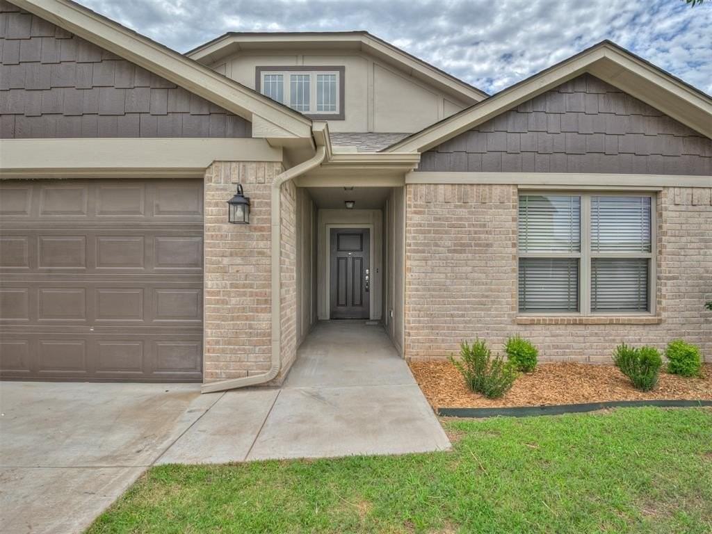 17613 Nantucket Ave - Photo 4 of 38