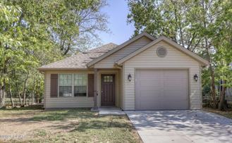 1119 S Jackson Ave - Photo 1 of 1