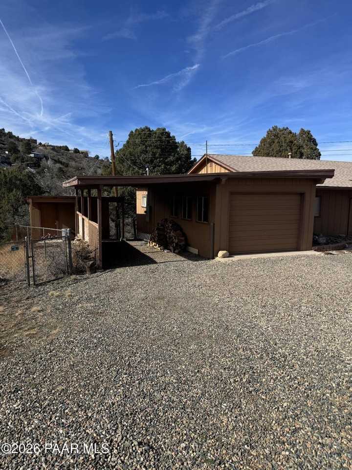 627 S Pinon Pl - Photo 5 of 16