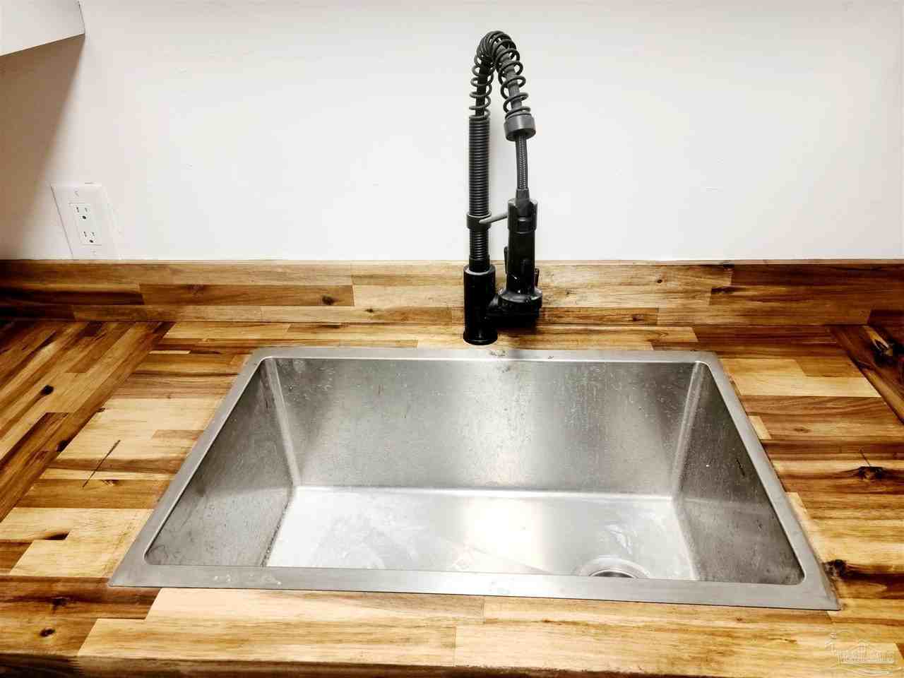 207 Hart Dr - Photo 7 of 23