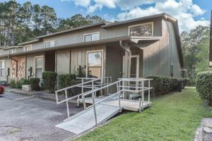 featured image of 7224 Lago Vista Ct