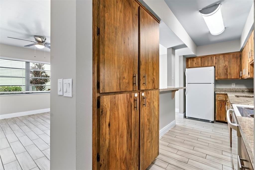 3632 Ne 21st Ave #3632 - Photo 4 of 13