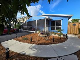 415 Sw 16th St - Photo 1 of 1