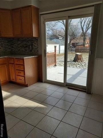 3014 N Vermont Ave - Photo 7 of 21