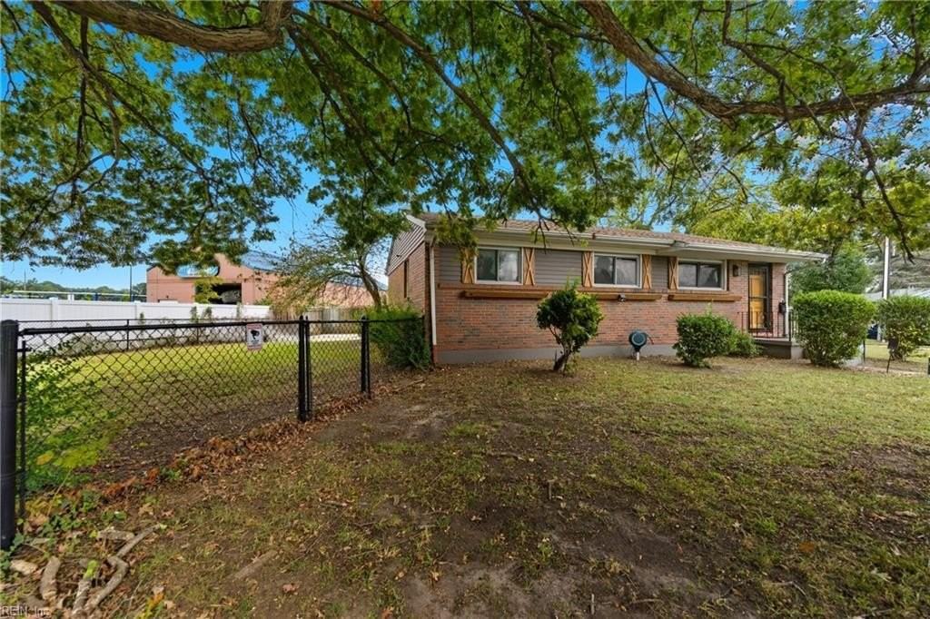 101 Rapidan St - Photo 2 of 37