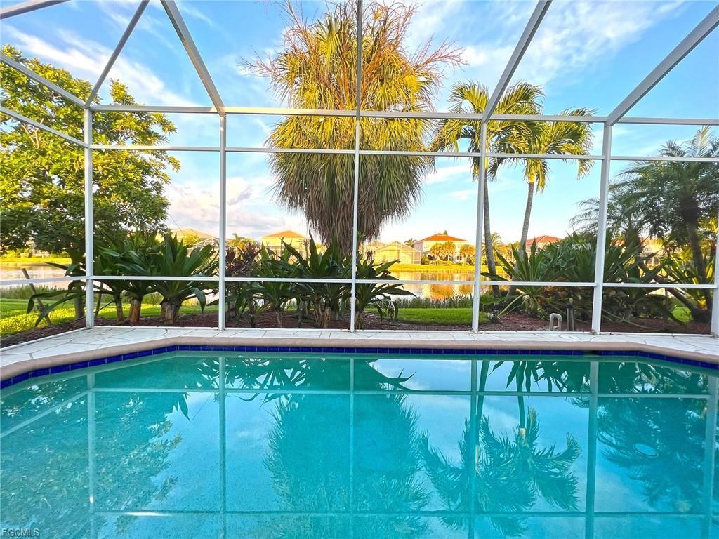 15459 Laguna Hills Dr - Photo 2 of 8