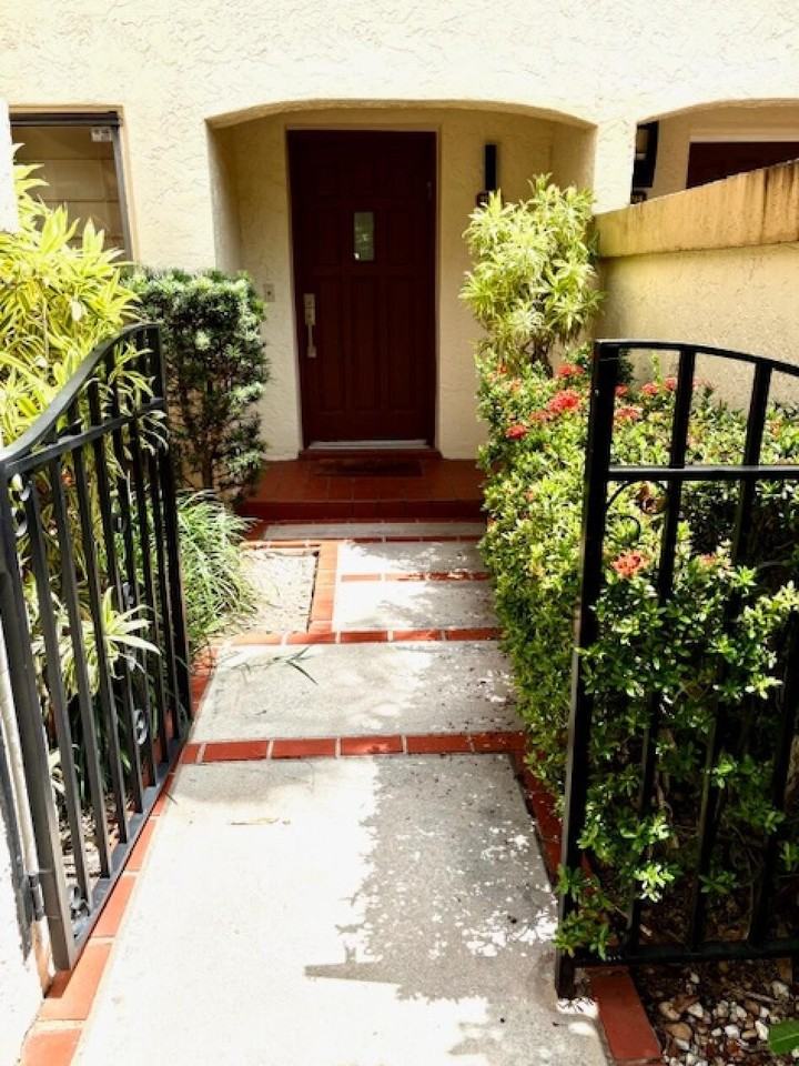 7744 La Mirada Dr - Photo 4 of 33