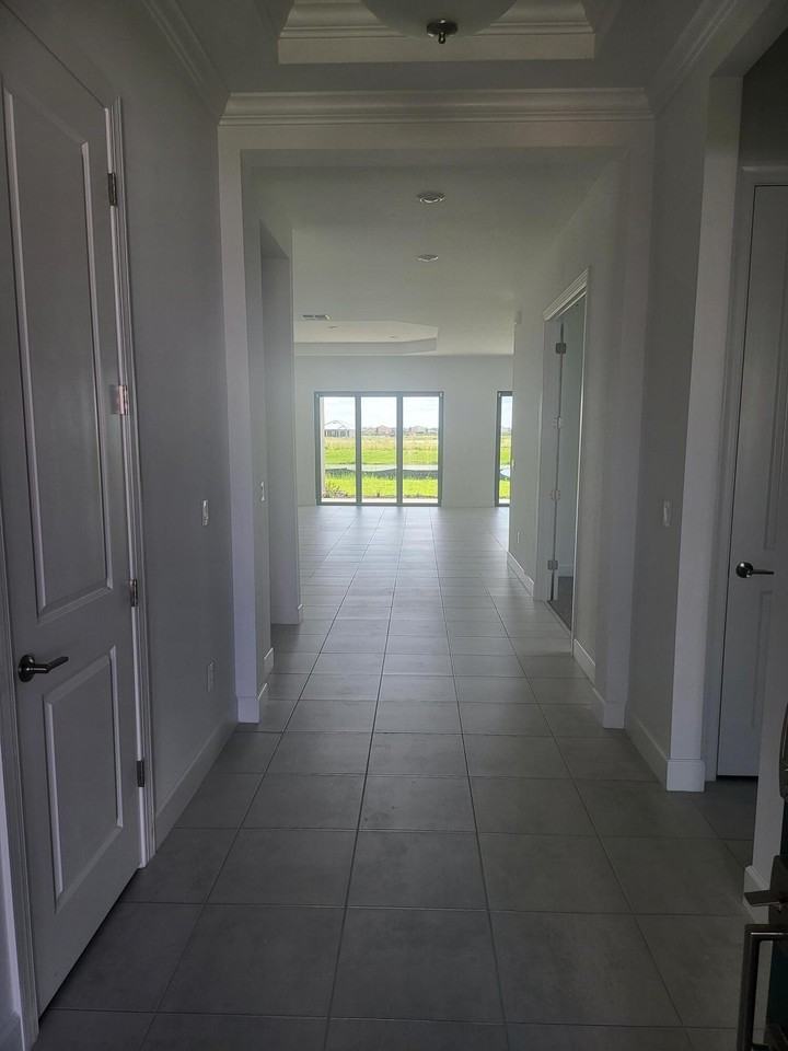 9935 Sw Cloister Dr - Photo 3 of 11