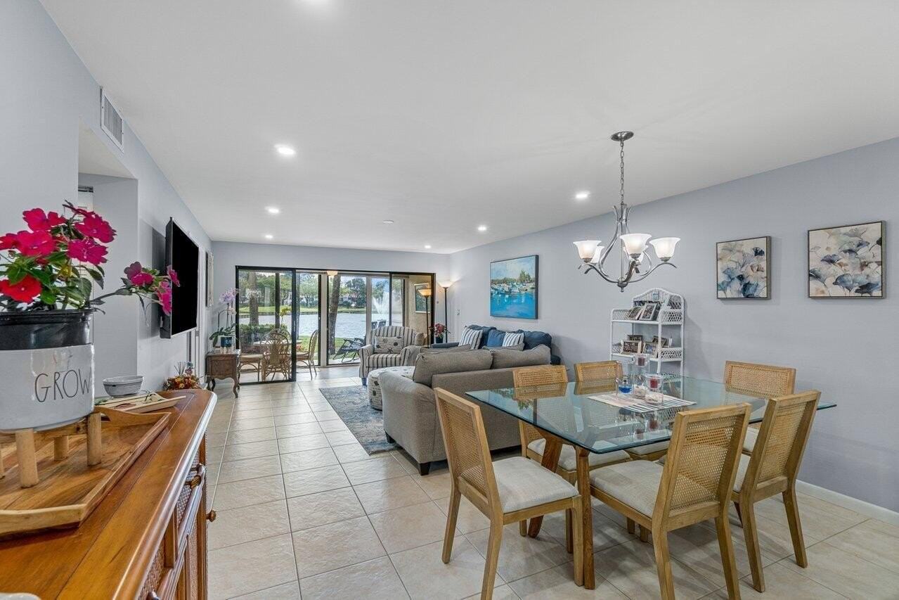 5188 Oak Hill Ln #1111 - Photo 3 of 40