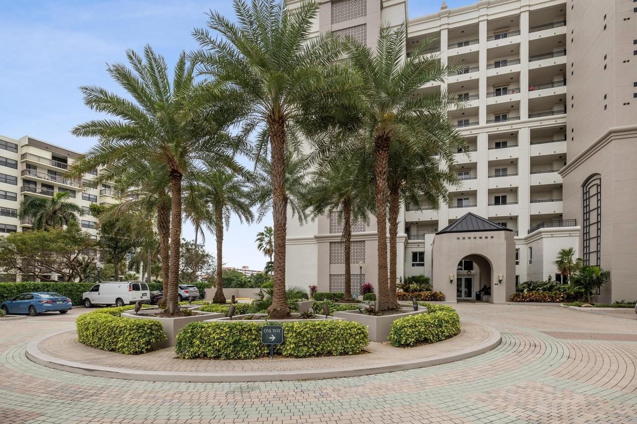 2880 Ne 14th Street Cswy #904 - Photo 6 of 50