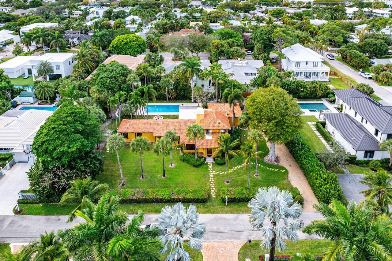 334 Palm Trl - Photo 5 of 35