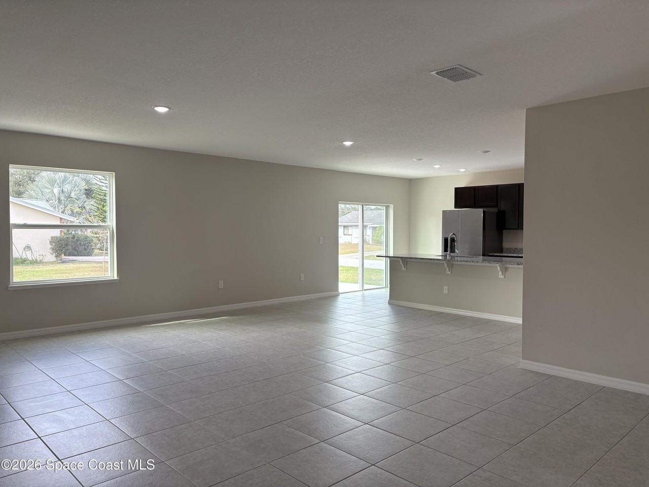 474 San Filippo Dr Se - Photo 2 of 24