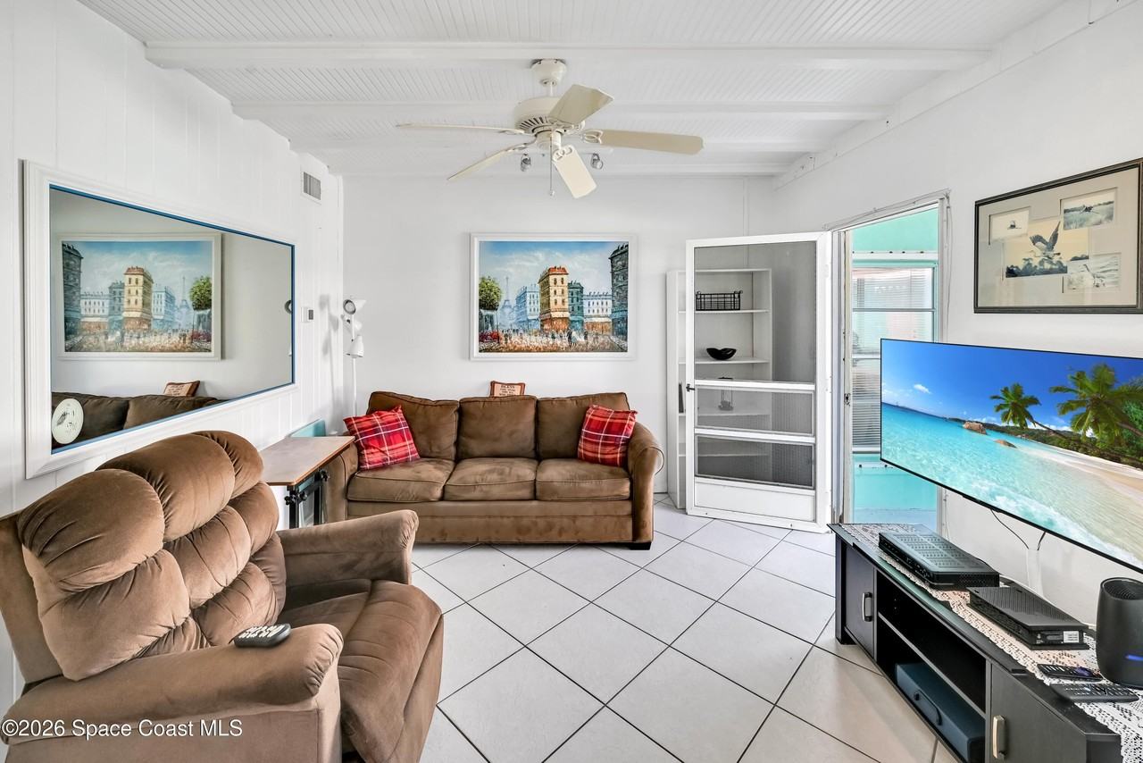 1365 S Atlantic Ave Apt 3b #3B - Photo 3 of 17