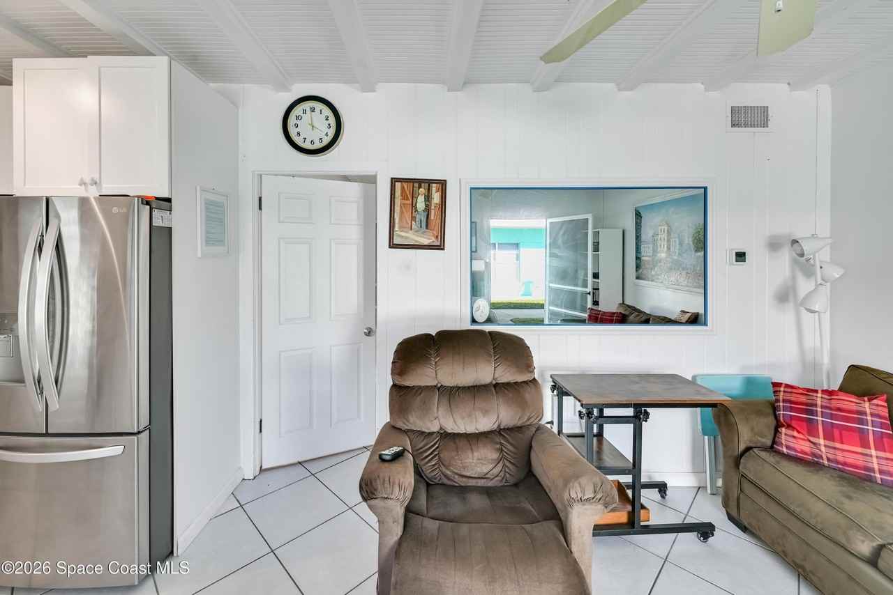 1365 S Atlantic Ave Apt 3b #3B - Photo 5 of 17