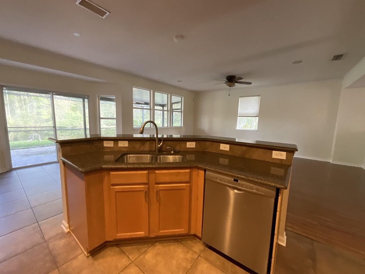 5154 Cypress Links Blvd - Photo 6 of 21