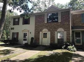 featured image of 35 Greenwich Dr