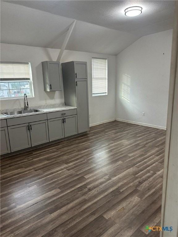 810 S Cameron St - Photo 7 of 26