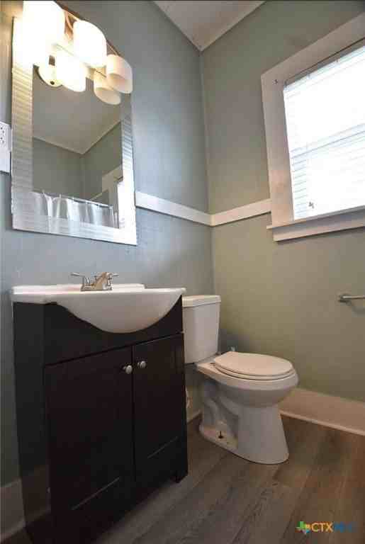 109 E Bailey St - Photo 6 of 9