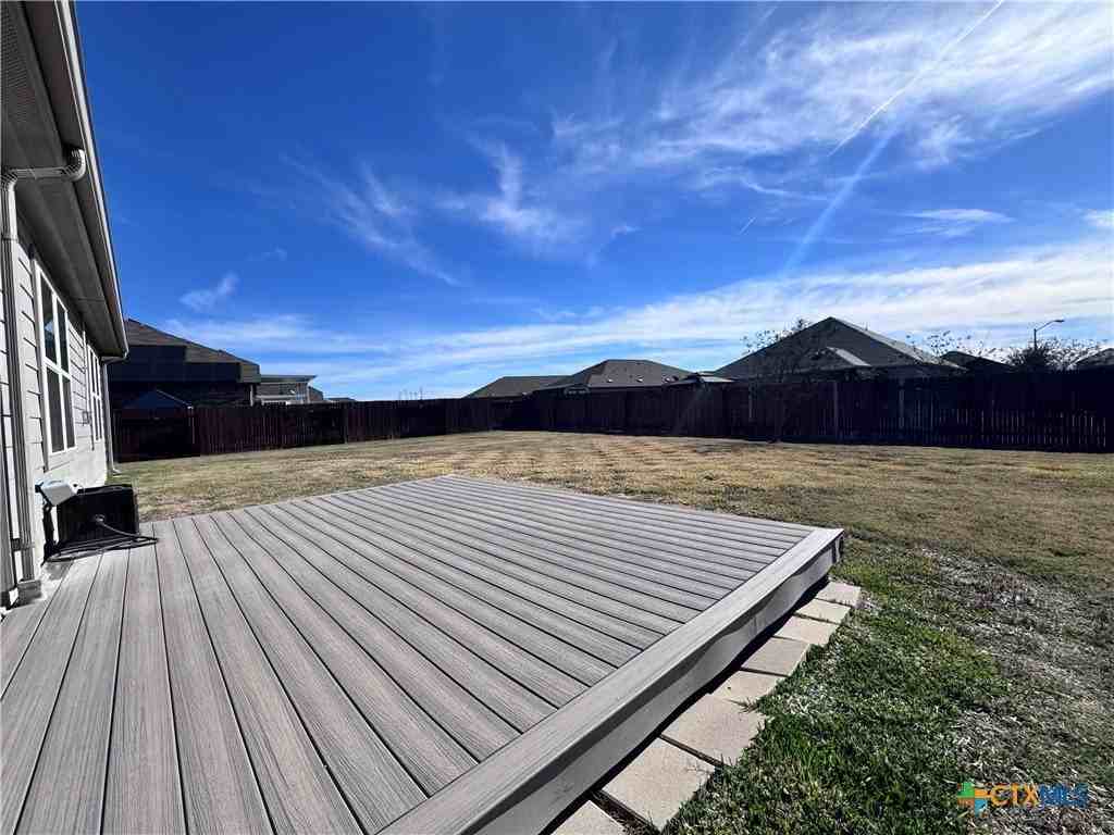 300 Colthorpe Ln - Photo 4 of 46